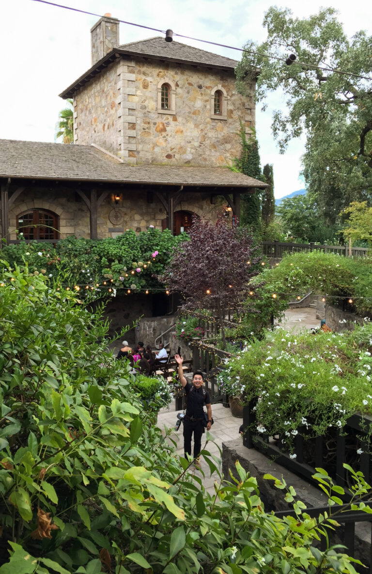 Happy Day Photographing At v.sattui chung li wedding