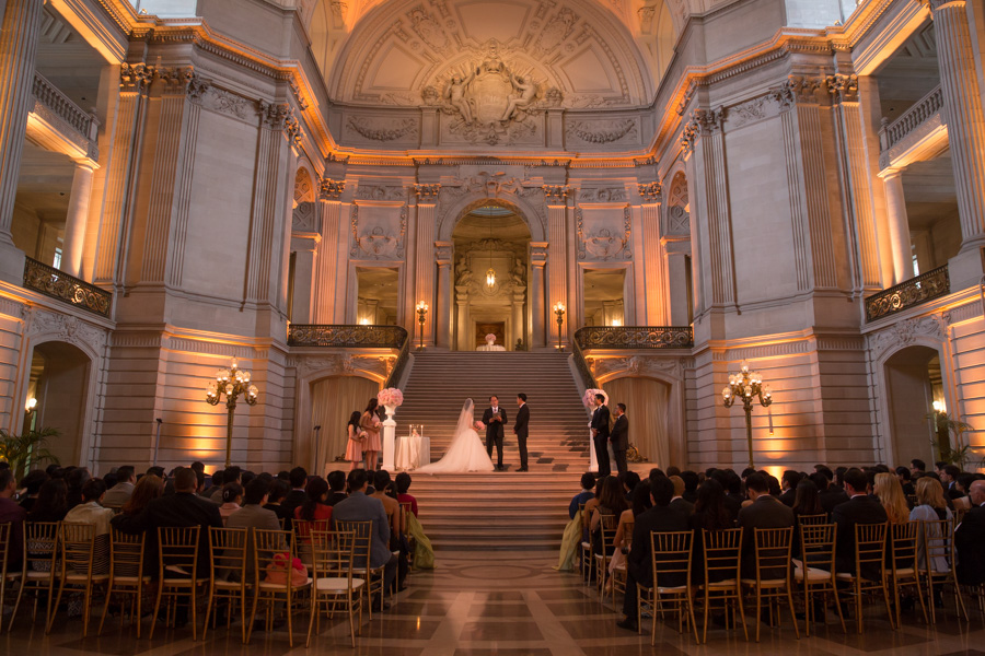 san-francisco-city-hall-wedding-photographer-17